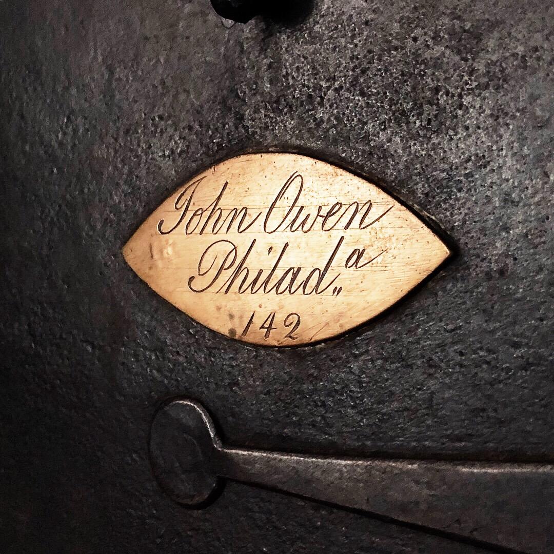 Engraved nameplate on the door of an oven